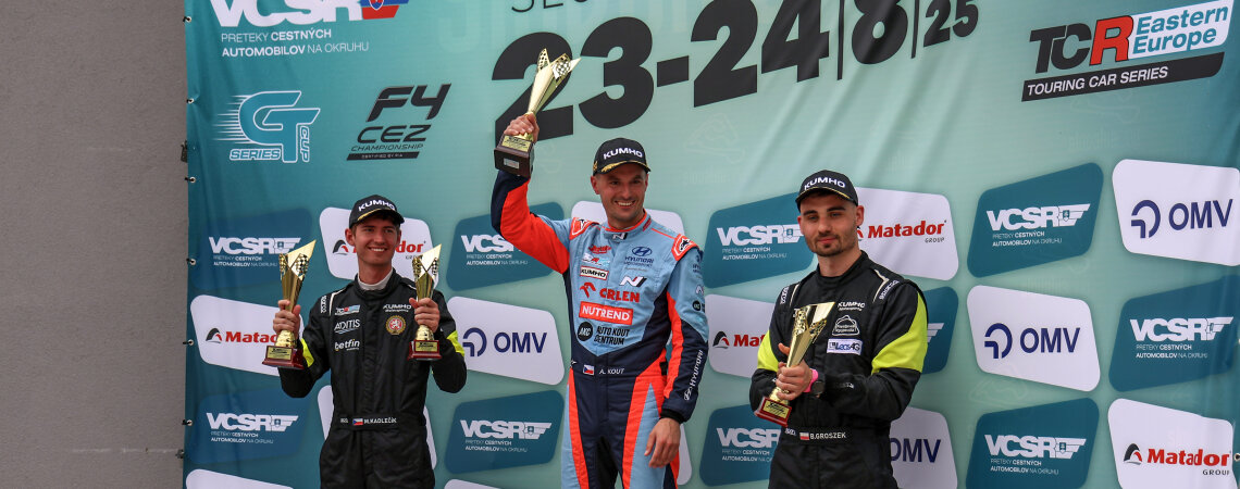 Na Slovakia Ringu jsme si dvojitými pódii upevnili vedení v&nbsp;TCR Eastern Europe